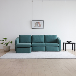 Divano modulare 3 posti con pouf Konekt blu con chaise longue a sinistra
