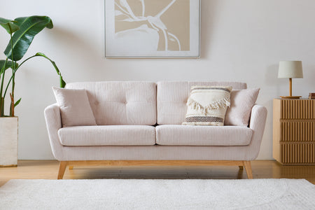 Divano scandinavo beige in velluto a coste Hoga foto ambientata