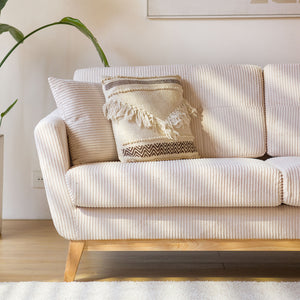 Divano scandinavo beige in velluto a coste Hoga 3 posti zoom laterale con gambe in legno