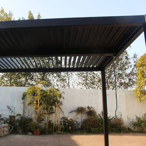 pergola nera vista in basso a destra concept u 4x3m
