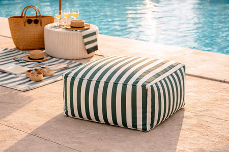 Pouf da esterno a righe verde in tessuto idrorepellente – 55x65x35 cm Positano