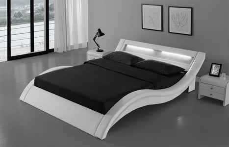 Struttura letto in similpelle bianca con LED integrati 140 x 190 cm Paddington