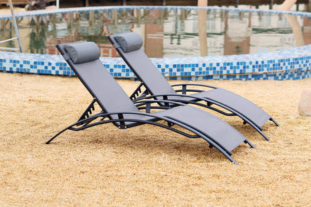 Set di 2 lettini prendisole impilabili e regolabili grigi e neri in alluminio e textilene