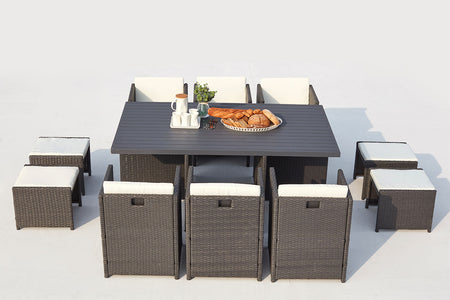 Set da giardino da incasso di 10 posti in resina intrecciata grigio e bianco Sunset 10 su sfondo bianco