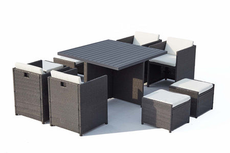 Set da giardino da incasso di 8 posti in resina intrecciata grigio e bianco Sunset 8 su sfondo bianco