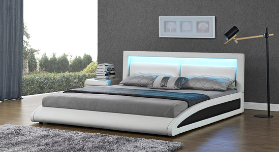 Struttura letto in similpelle Bianco con LED integrati - 140 x 190 cm Brixton